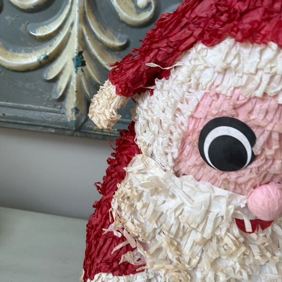 Vintage Santa Claus piñata tissue paper - Picture 2 of 11